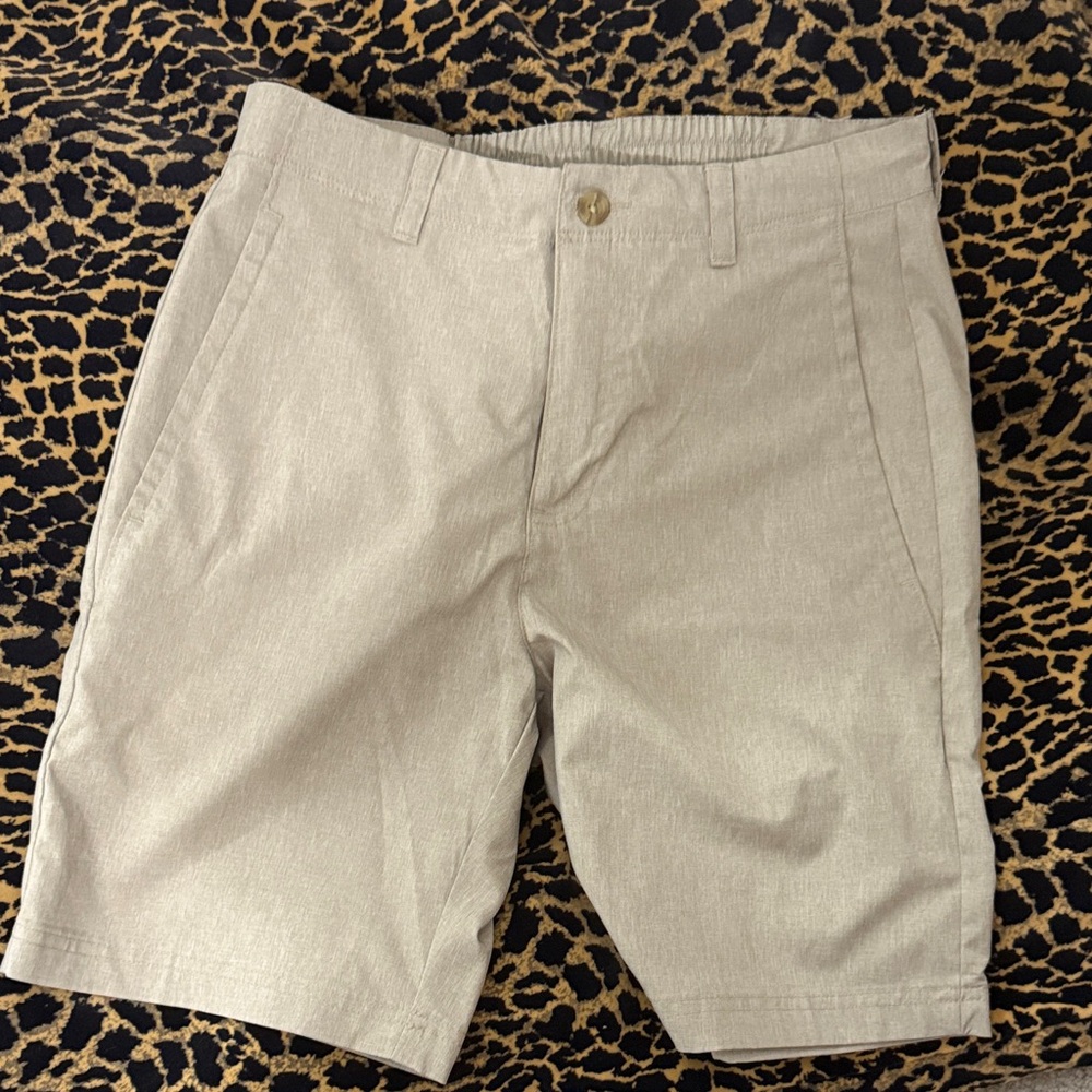 NICHOLAS Men's Beige Flat Front Shorts